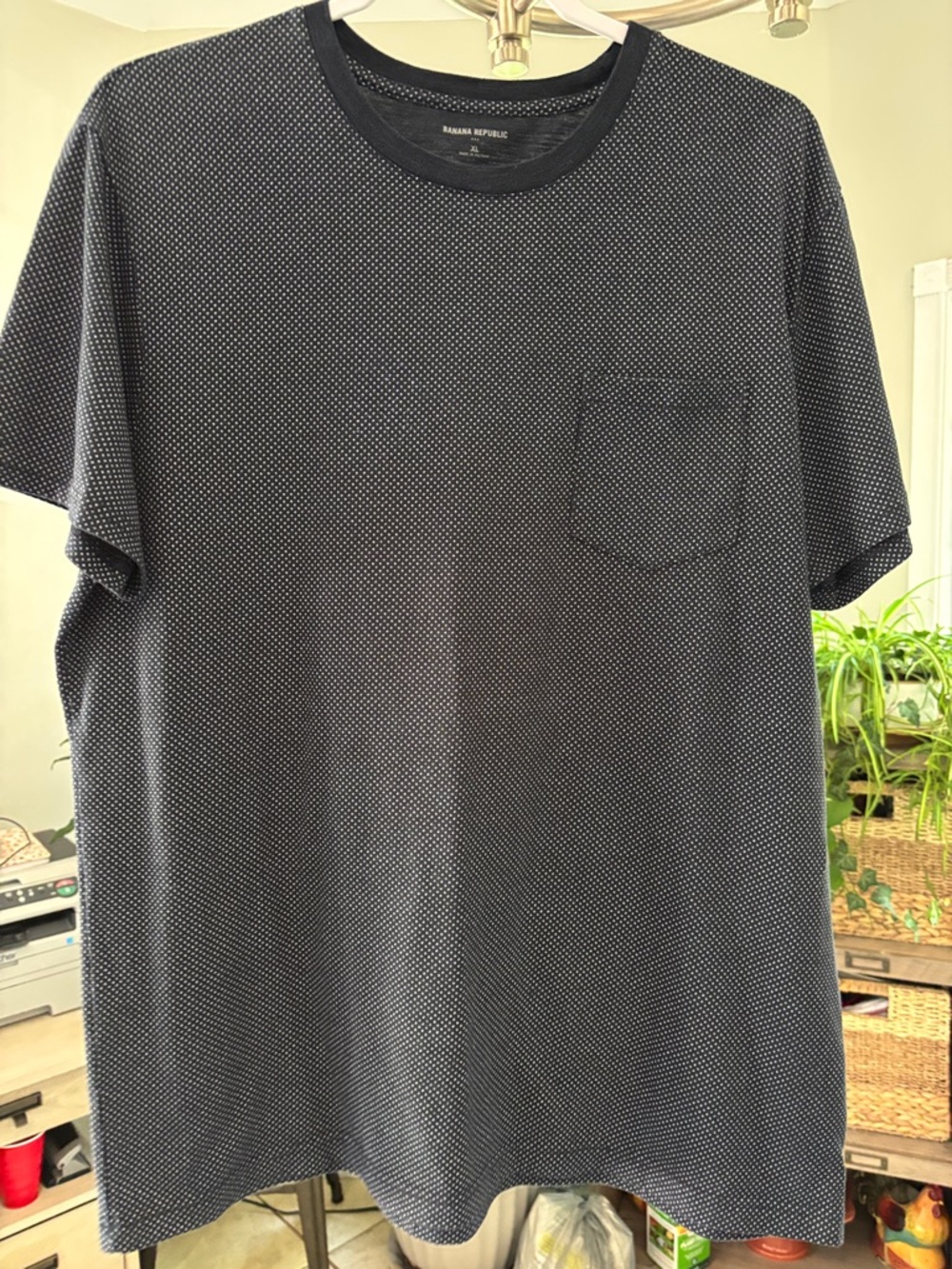 Banana Republic Men's Navy Microdot Short-Sleeve Pocket Tee